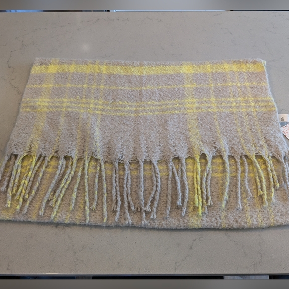 NWT Free People blanket scarf - Picture 2 of 6